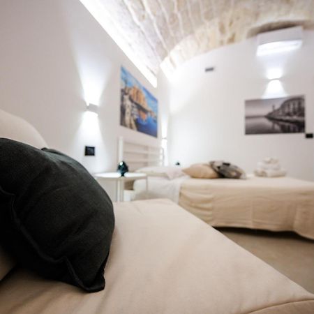 Al Guiscardo 8 Bed & Breakfast Bari Eksteriør bilde